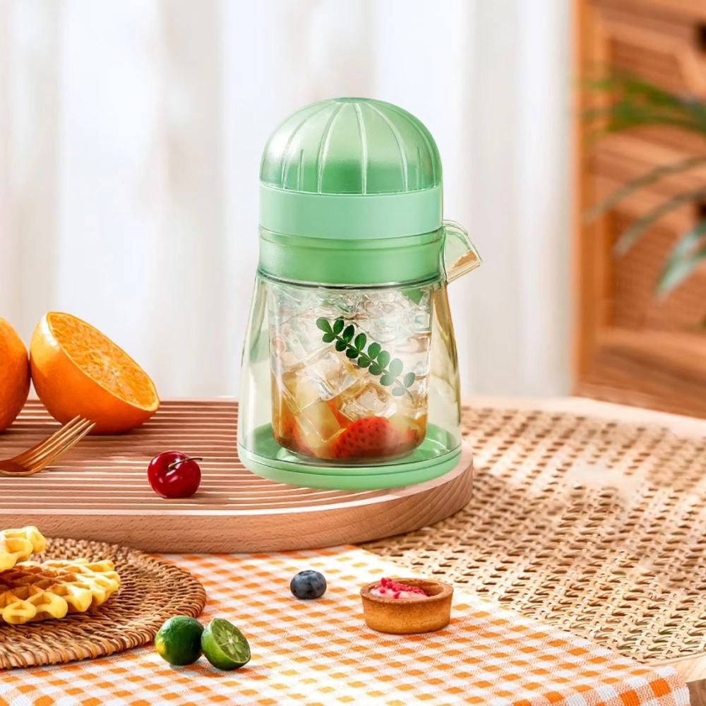 Kitchen Gadget Hand Press Pome - Citrus Juicer Bar recension och pris